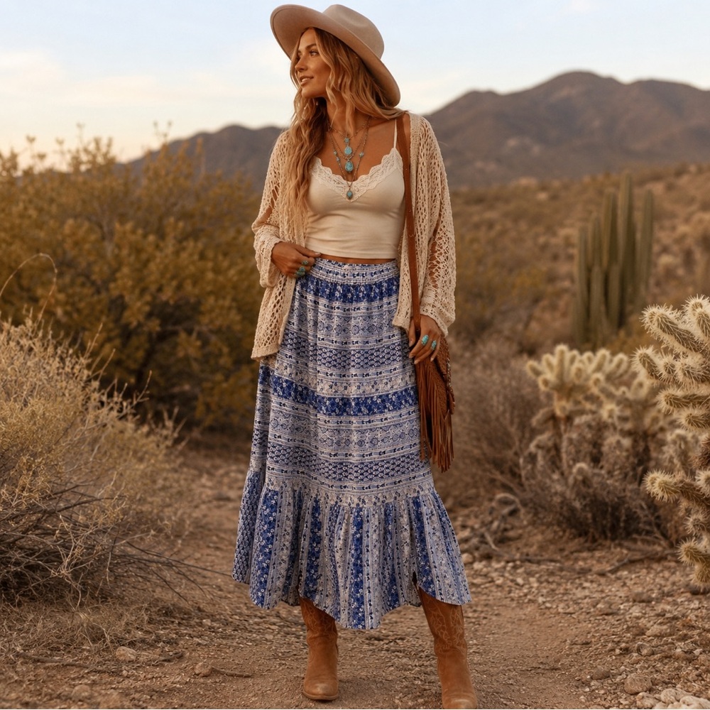 LOFT Porcelain Print Tiered Rayon Skirt Blue White Boho Cottagecore Prairie M